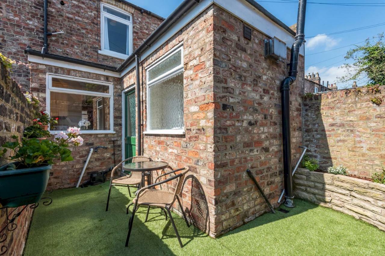 Cosy & Central Victorian House - Pass The Keys York Exteriér fotografie